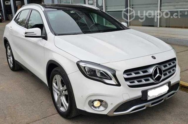 Mercedes Benz GLA200 2019