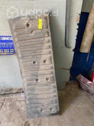 Tapa cubre pick up portalon Ford Ranger 2010 Tail