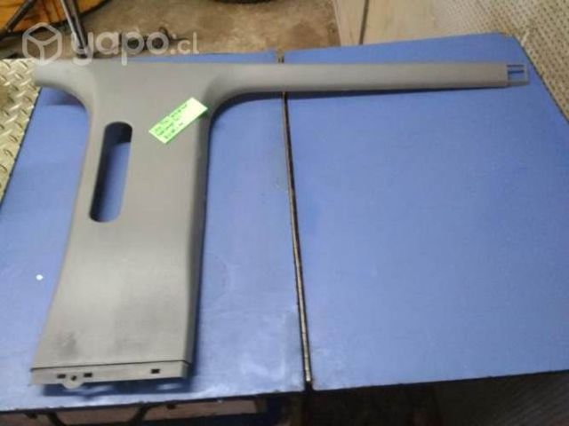 Tapiz cubre pilar central sup der Ranger Tailandes