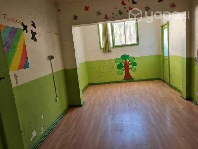 Casa 189m2 cerca metro Sta Luc'ia, 5 habitacuines