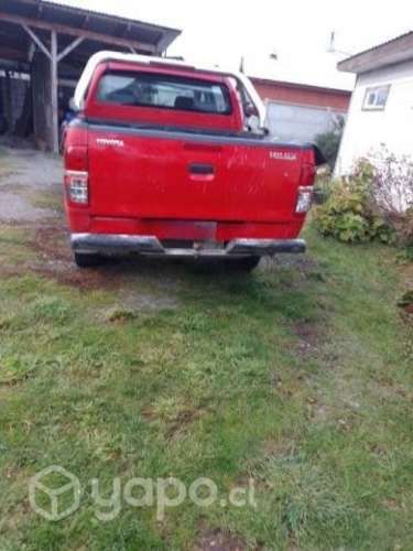 Camioneta Toyota hilux 2013