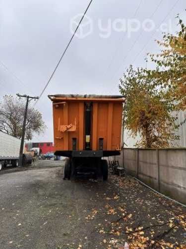 Camión freightliner casc125 incluye batea