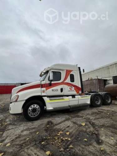Camión freightliner casc125 incluye batea