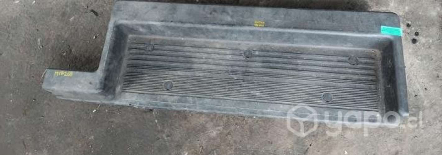 Moldura Cubre Zócalo Trasera Derecha (MVB268) Maxu