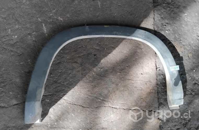 Moldura Pasa Rueda Trasera Derecha (MVB295) Maxus