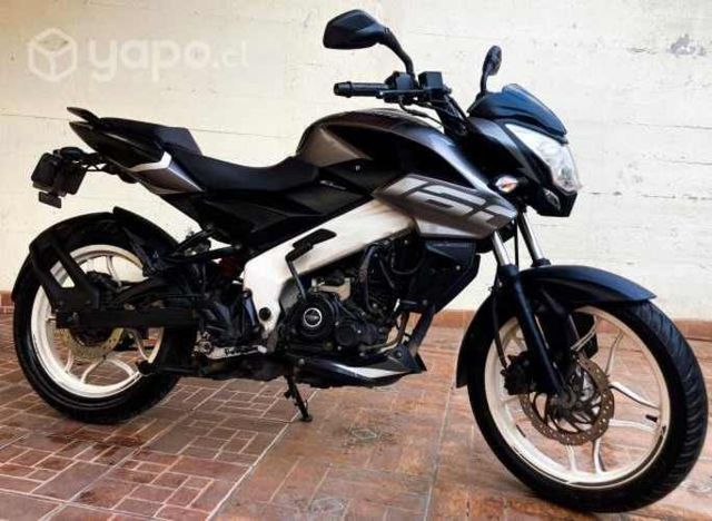 Bajaj pulsar ns 160, año 2021