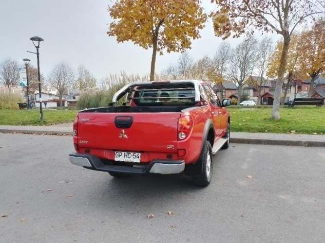 Vendo Camioneta Mitsubishi L200