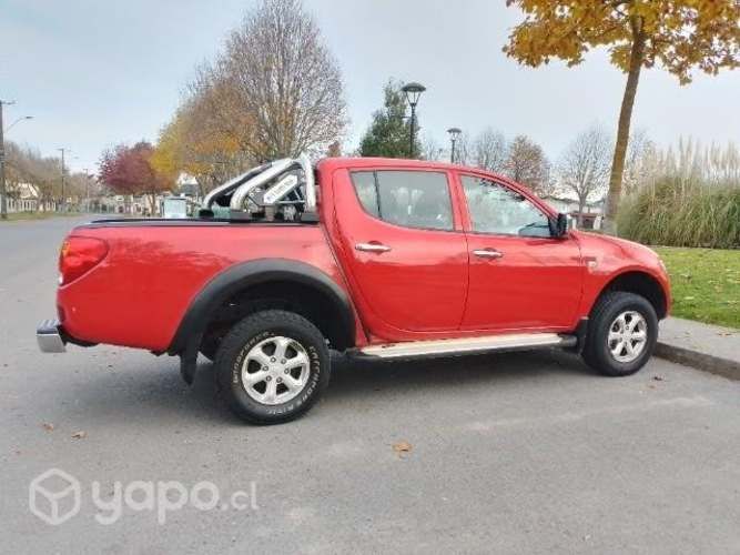 Vendo Camioneta Mitsubishi L200