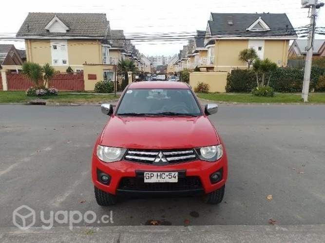 Vendo Camioneta Mitsubishi L200