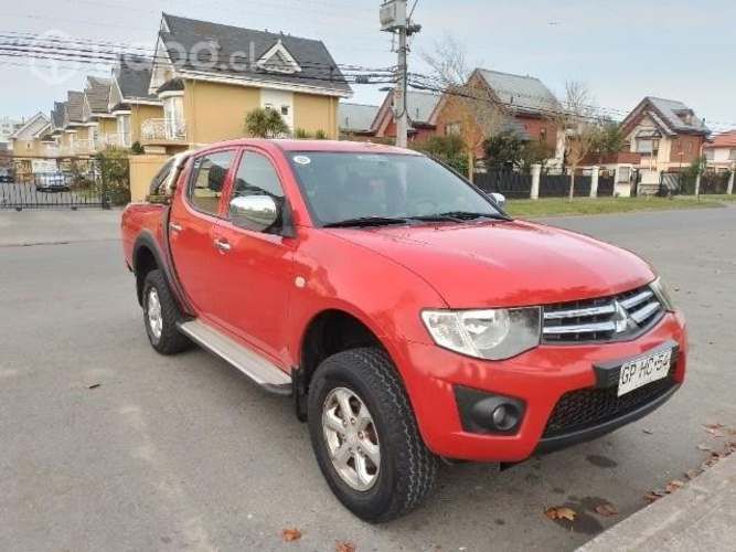 Vendo Camioneta Mitsubishi L200