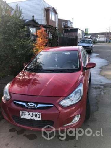 Hyundai accent 2011
