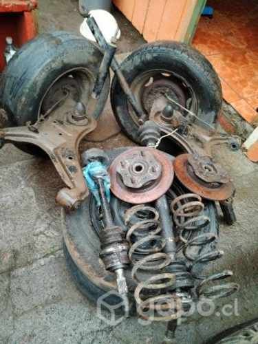 Ejes masas y espirales de Nissan sunny