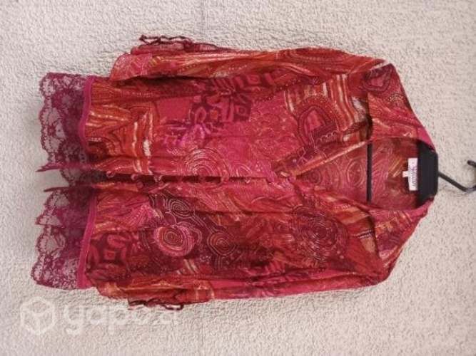 Lindas blusas y polera talla M a L