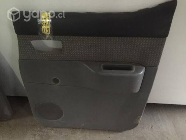 Tapiz puerta trasera der Ford Ranger Tailandesa