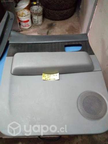 Tapiz puerta trasera izq Ford Ranger Tailandesa