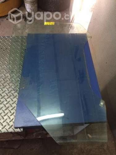 Vidrio puerta delantero izq Ford Ranger Tailandesa