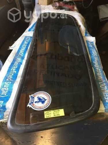 Vidrio luneta Ford Ranger Tailandesa 2.5 Diesel