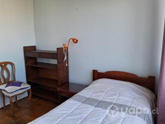 Impecable habitación para mujer