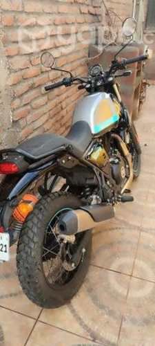 Royal Enfield Scram 411 2024