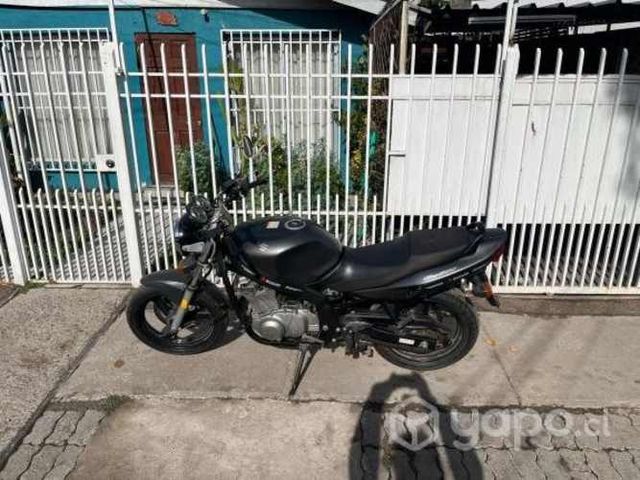 Vendo suzuki gs 500 2017