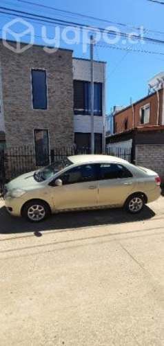 Vendo Toyota Yaris