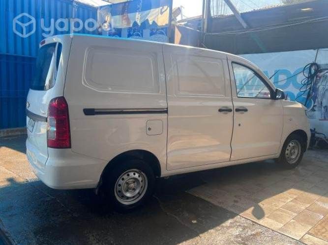 Chevrolet 2021 n400 max