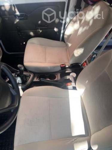 Chevrolet 2021 n400 max