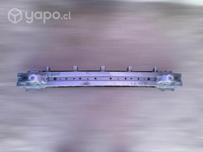 Refuerzo trasero geely coolray 2020-2022