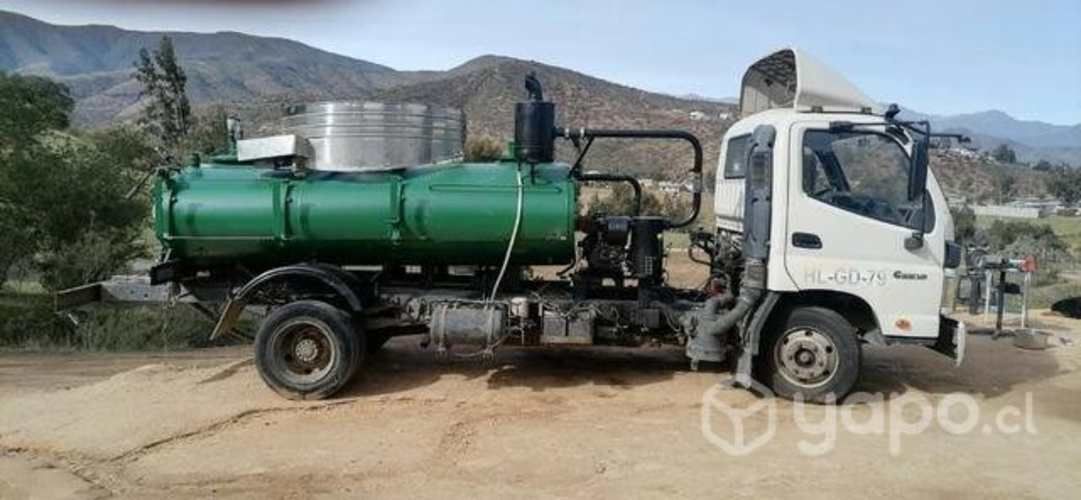 Camión limpia fosas fotón aurmark 10/15