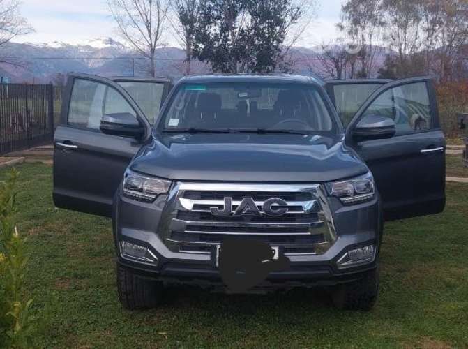 Vendo camioneta Jac T8 4x4
