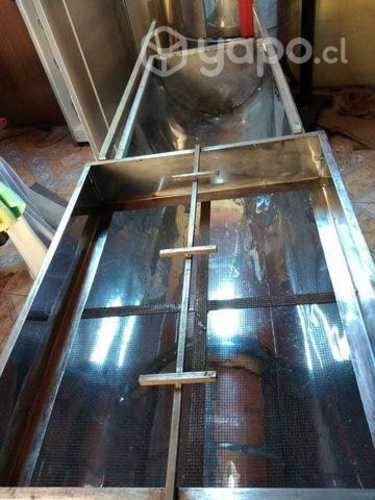 Batea desoperculadora con malla