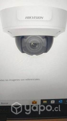 Camara Domo Hikvision DS-2CD2721G0-IZS