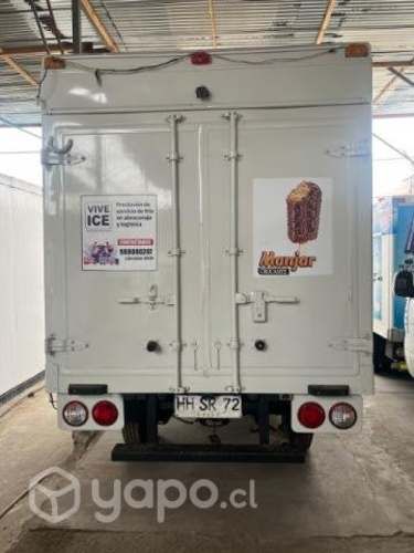 Remato camion chevrolet NkR 512