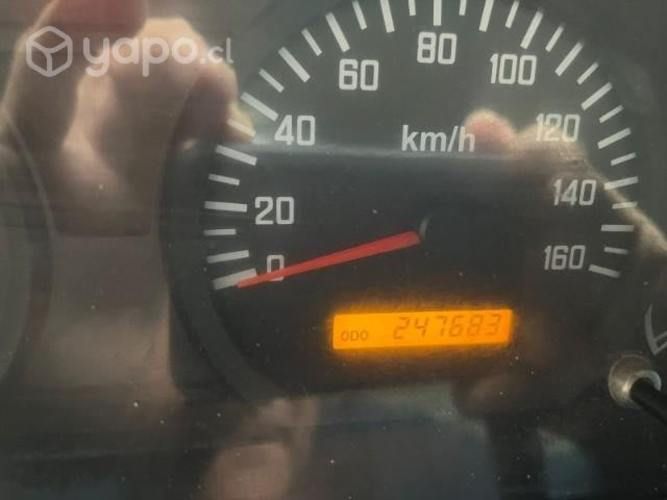 Remato camion chevrolet NkR 512