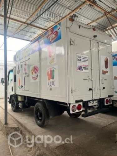 Remato camion chevrolet NkR 512