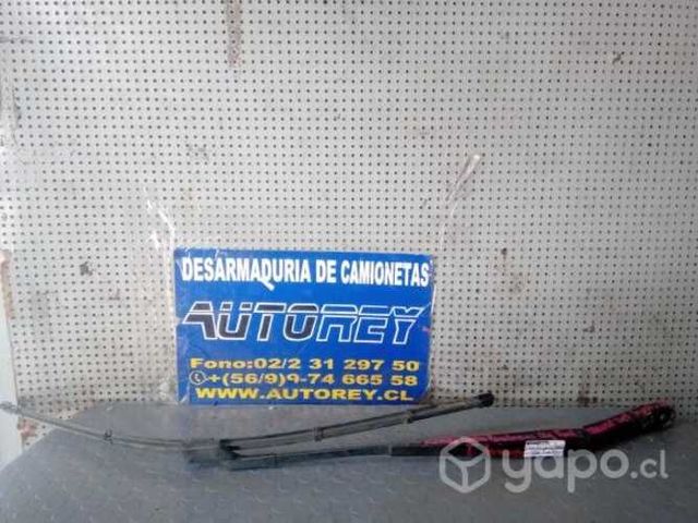 Plumilla limpia parabrisas izq Ford transit 2019