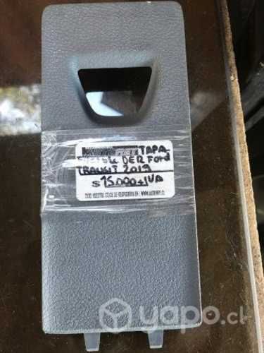 Tapa fusible derecha tablero Ford Transit 2017-20