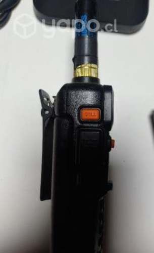 Radio Baofeng receptor y transmisor