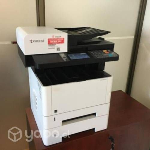 Impresora multifuncional Kyocera Ecosys M2640