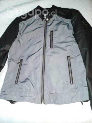 Chaqueta estilo motoquera jjo