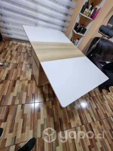 Mesa comedor pegable