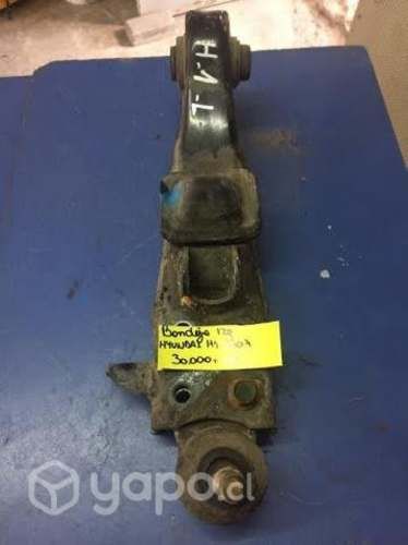 Bandeja delantera izq inferior Hyundai H1 2005-08