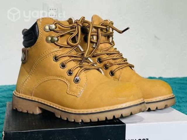 Botín forrado niño