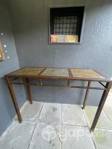 Maravilloso arrimo de fierro con piedra pizarra