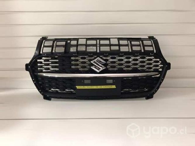 Máscara suzuki Swift 2023-2024