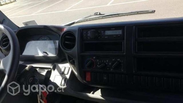 Camión Hino serie xzu300 precio conversable