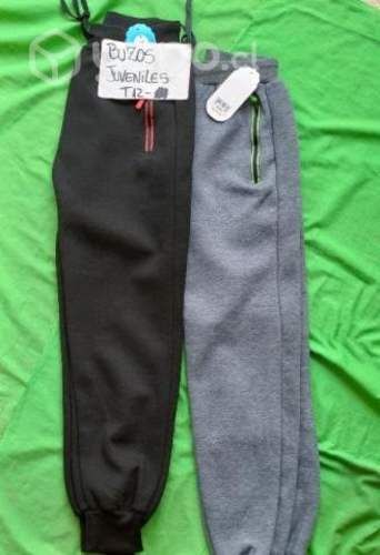 Pantalón talla 12 negro con chiporro