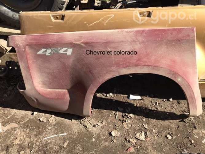 Costado Chevrolet Colorado