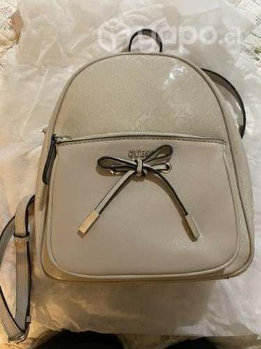 Mochila guess
