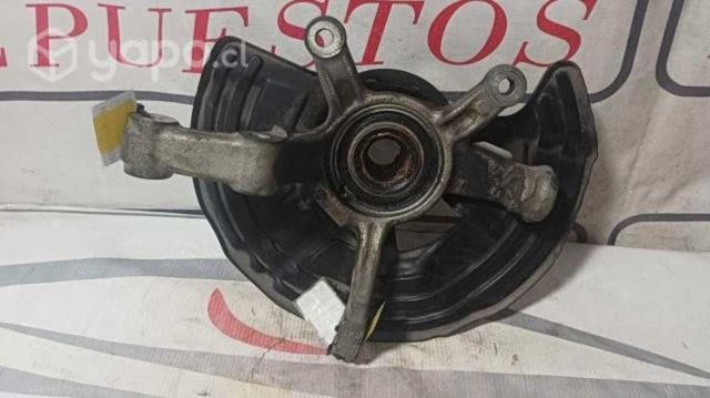 Muñón Delantero izquierdo Mercedes Benz CLA 250